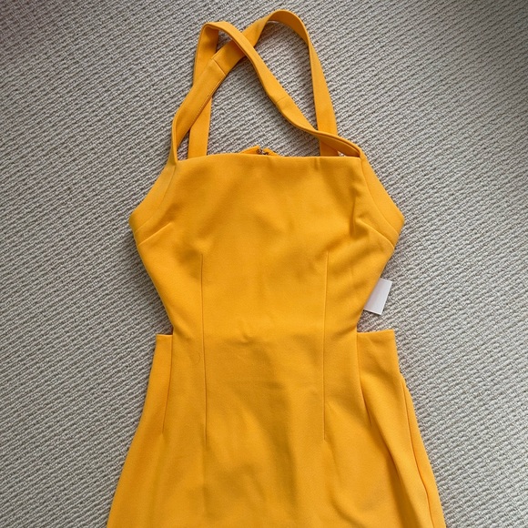 Karen Millen Cross Back Bodycon Dress - Picture 3 of 3